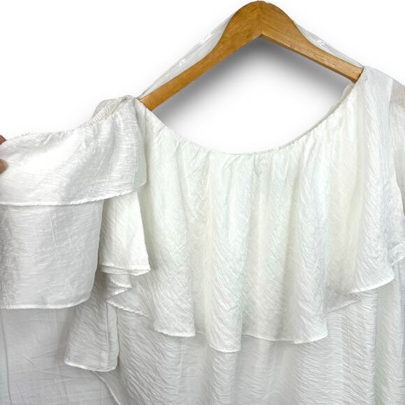 Do+Be Off Shoulder One Sleeve Ruffle Top Blouse Tiered Cropped White Size Small - Picture 2 of 5